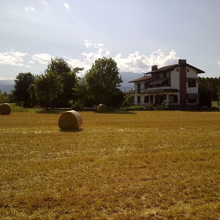 I 99 ulivi Bed & Breakfast Cavour Exterior foto