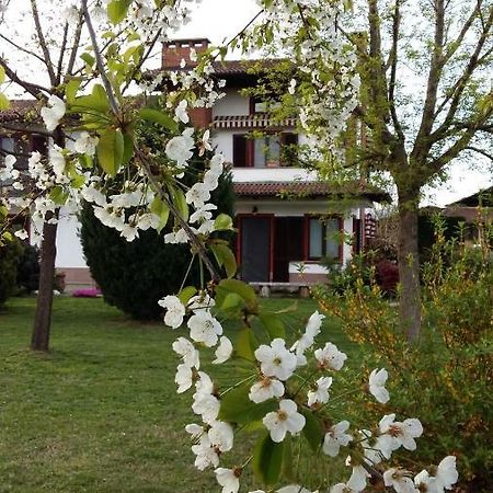 I 99 ulivi Bed & Breakfast Cavour Exterior foto