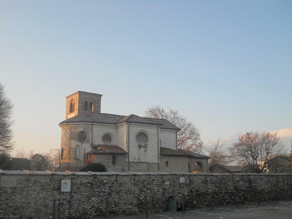 I 99 ulivi Bed & Breakfast Cavour Exterior foto