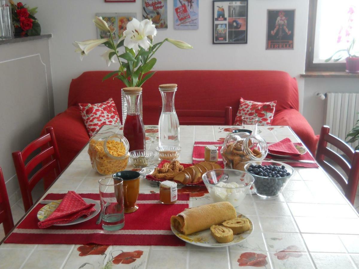 I 99 ulivi Bed & Breakfast Cavour Exterior foto