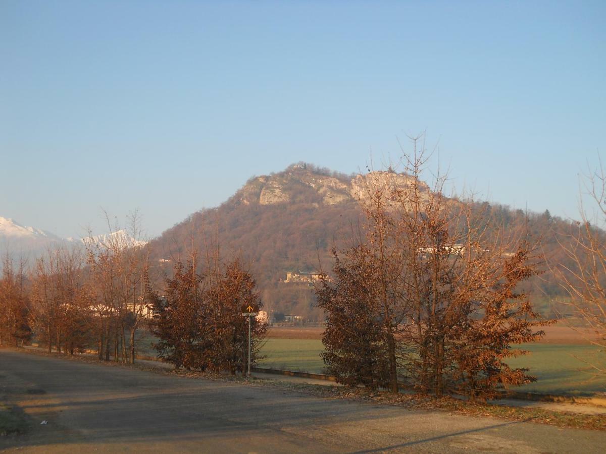 I 99 ulivi Bed & Breakfast Cavour Exterior foto